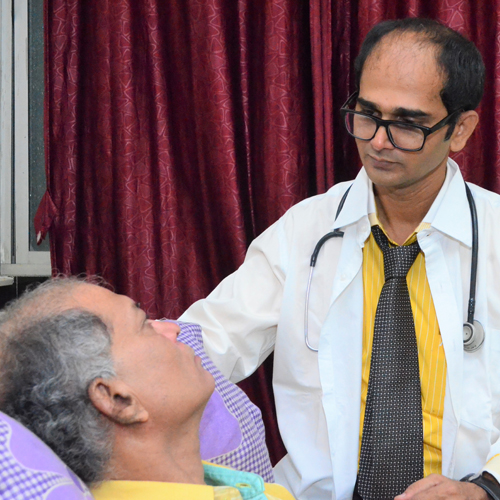 male-caretaker-for-patient-in-mumbai